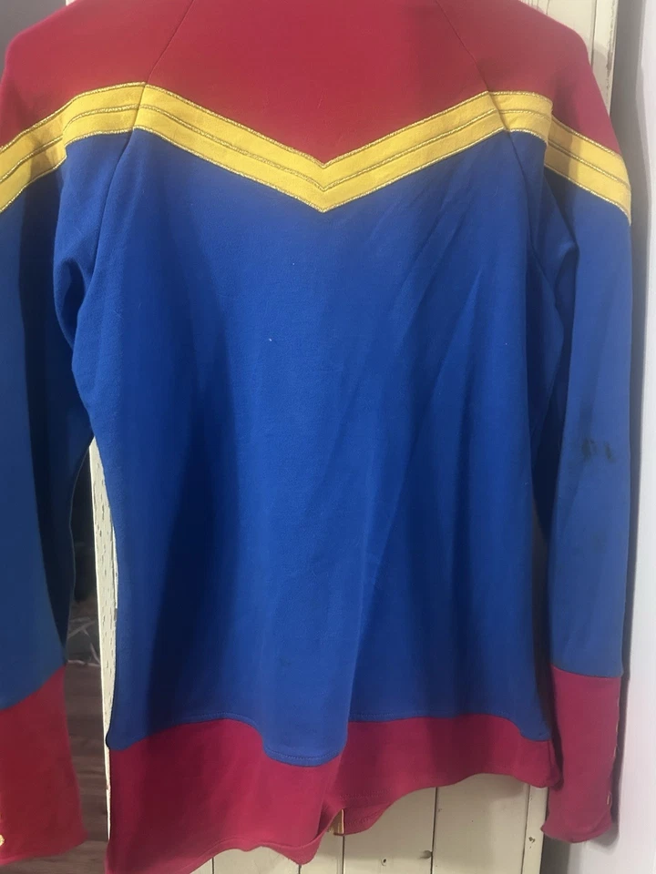 Capitana Marvel Sudadera Asimétrica con Cremallera Chaqueta Marvel Su Universo Talla S Foto 3 de 4
