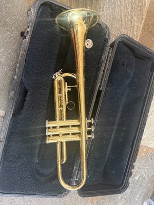 Bach TR300 TRUMPET with mouthpiece and case. Made in USA | eBay