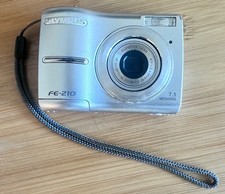 Olympus FE-210 Digital Camera 7.1MP   For Parts or Repair   Broken