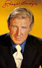 Lloyd Bridges Signed 51/2 x31/2 photo postcard  Beckett Authenticated