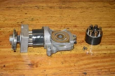 John Deere 325 Tuff Torq K70A Transmission Center Case AM879882 Cylinder Blocks