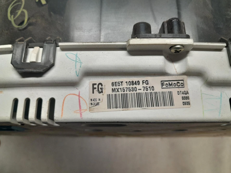 Medidor de velocímetro usado se adapta a: Mercury Milan Cluster 2006 MPH ID 6E5T-10849-FB thr Foto 3 de 4