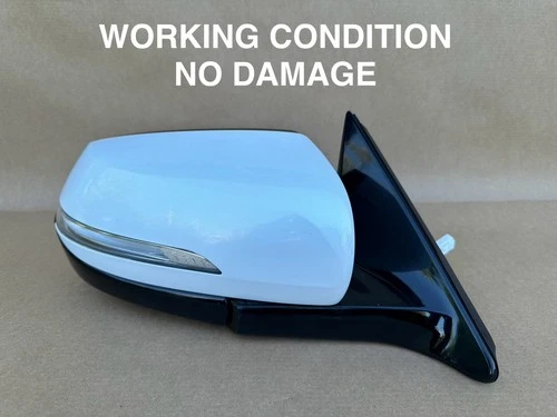2015-2016 Hyundai Genesis G80 RH Right Side View Mirror blind spot white Color