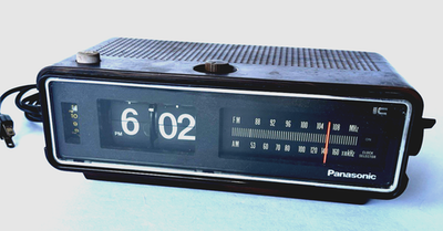 Panasonic FM/AM Analog FLiP CLOCK RADIO Vintage JAPAN 1970s RC