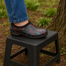 Sloggers Women's Garden Shoes Slip ons sz 9 Floral Waterproof Clogs Made in USA