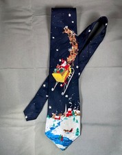 Museum Artifacts All Silk Santa Claus Christmas Winter Scene Tie, Made in USA
