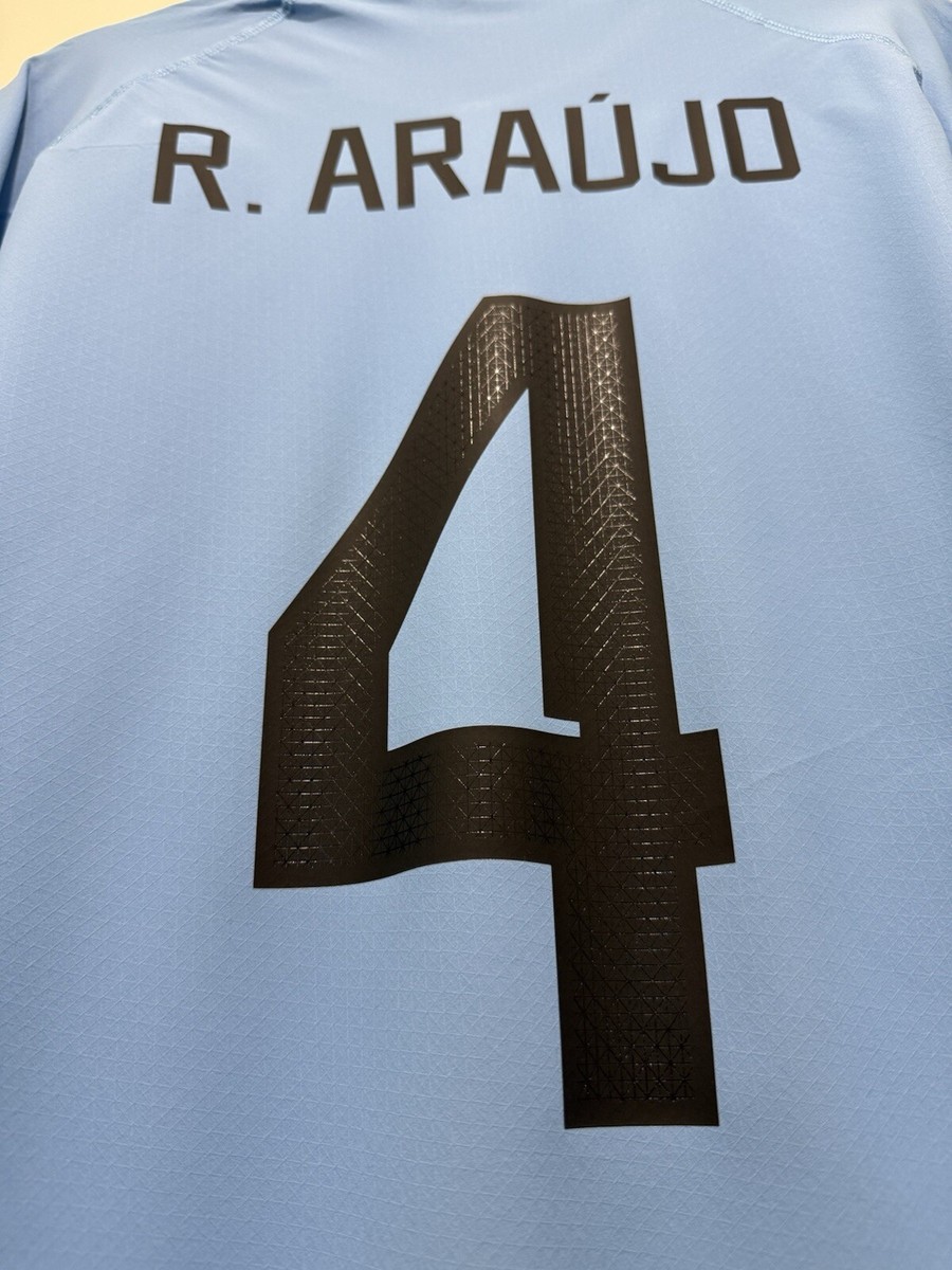 Ronald Araujo #4 Men's 2XL PUMA Ultraweave Uruguay Home Jersey