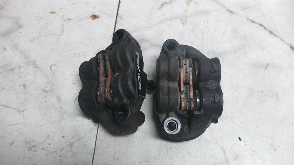 Pinzas de freno delanteras 21 Honda CB1000 CB 1000 CB1000R RA  Foto 2 de 4