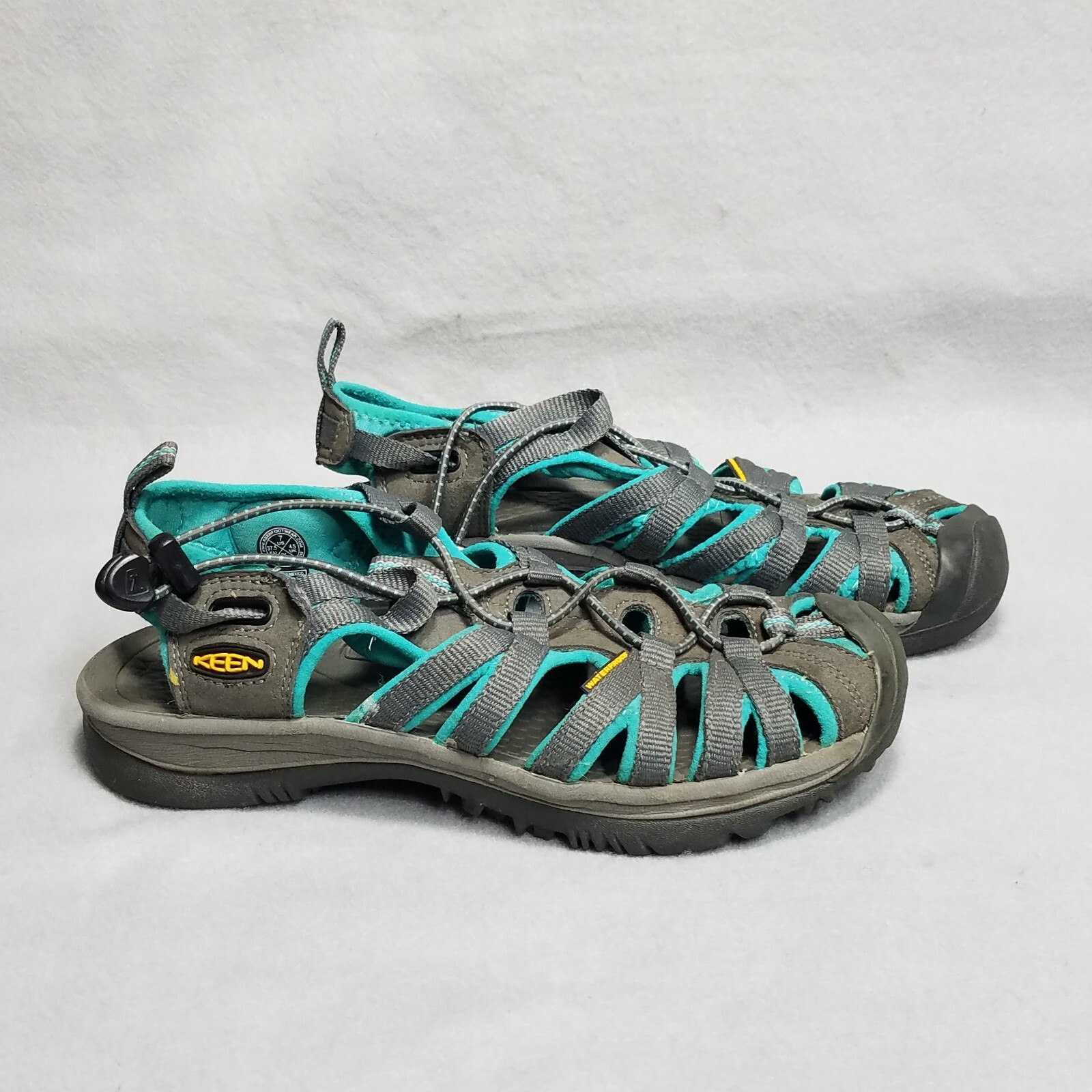 Sandali donna KEENS Whisper taglia 7 verde grigio impermeabili stringati elasticizzati