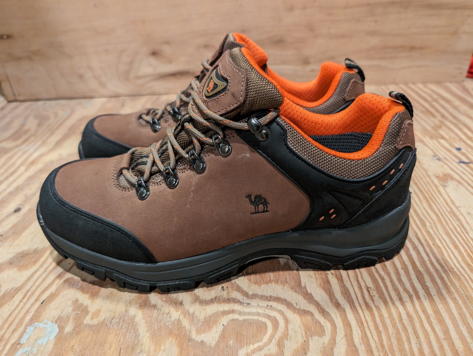 Camel Crown Outdoors Perfection Hiking Shoes - Men's Size 11