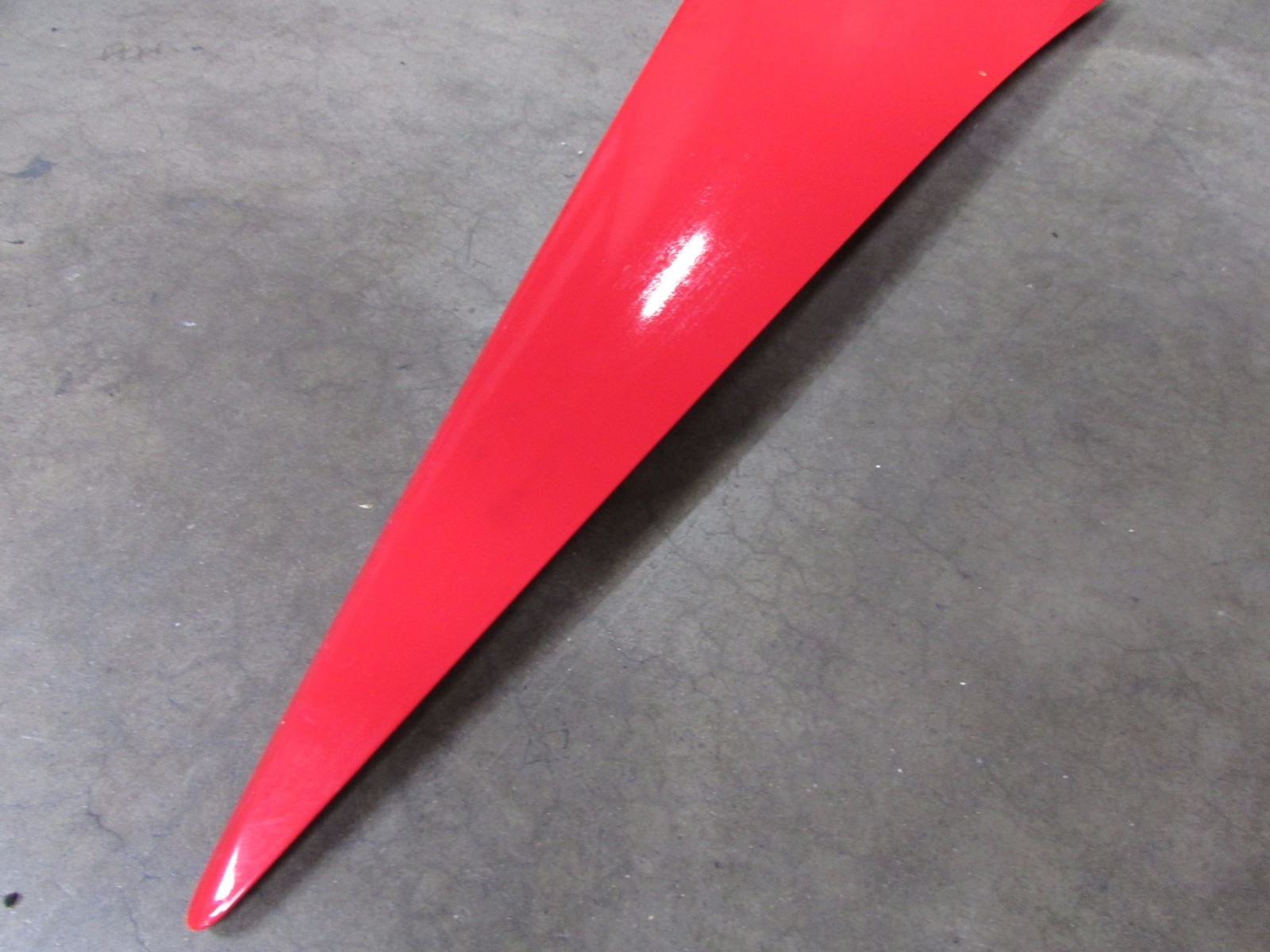 Ferrari 599 GTB, RH, Right Upper Quarter Panel, Red, Used, P/N 69352011