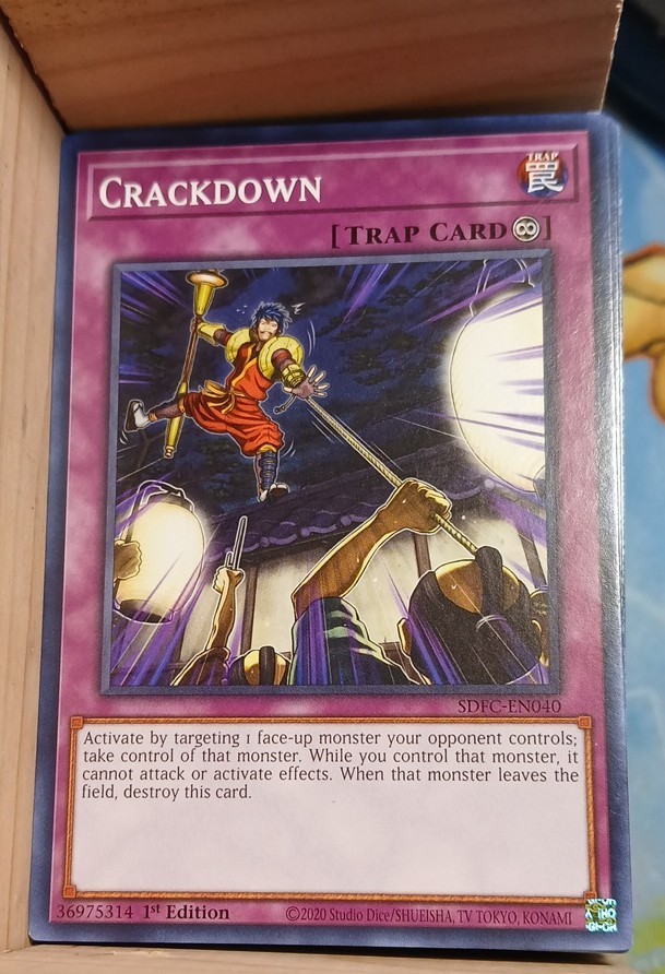 Crackdown SDFC-EN040 Structure Deck: Freezing Chains 1st Edition