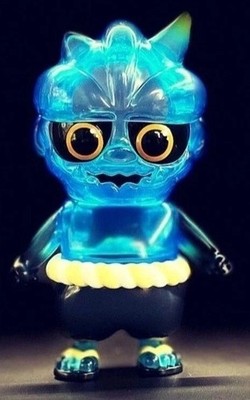 HOW2WORK ONIKI THE NINJA TRIBE Blue Ver. Vinyl Sofubi Figure Toy Brand New!!!