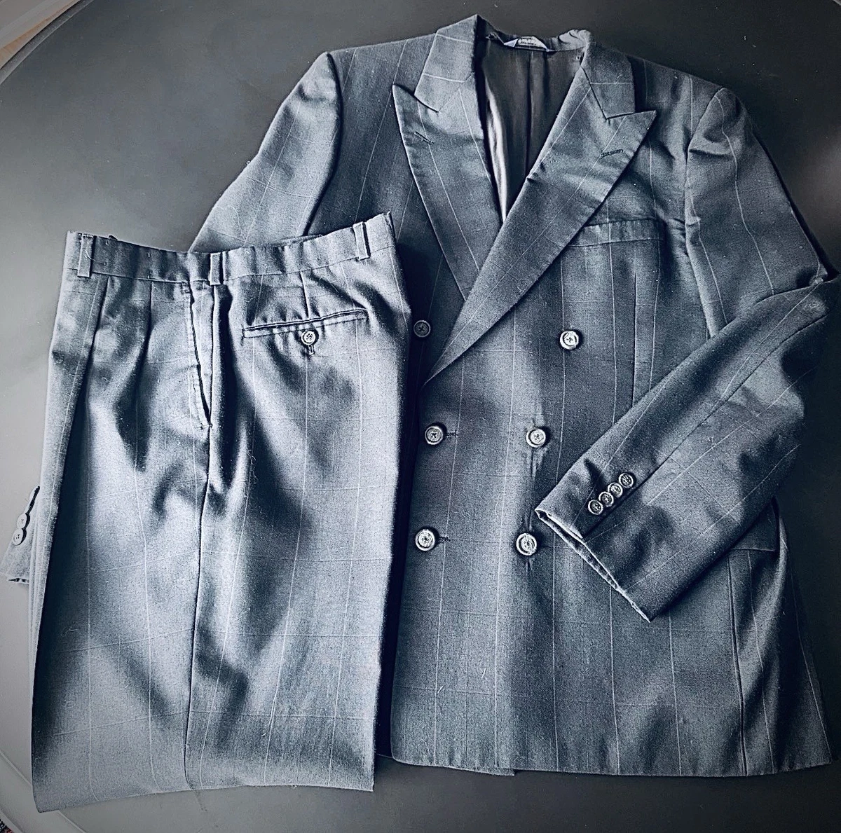 Burberry Double-Breasted Regular Size Suits & Blazers for Men for