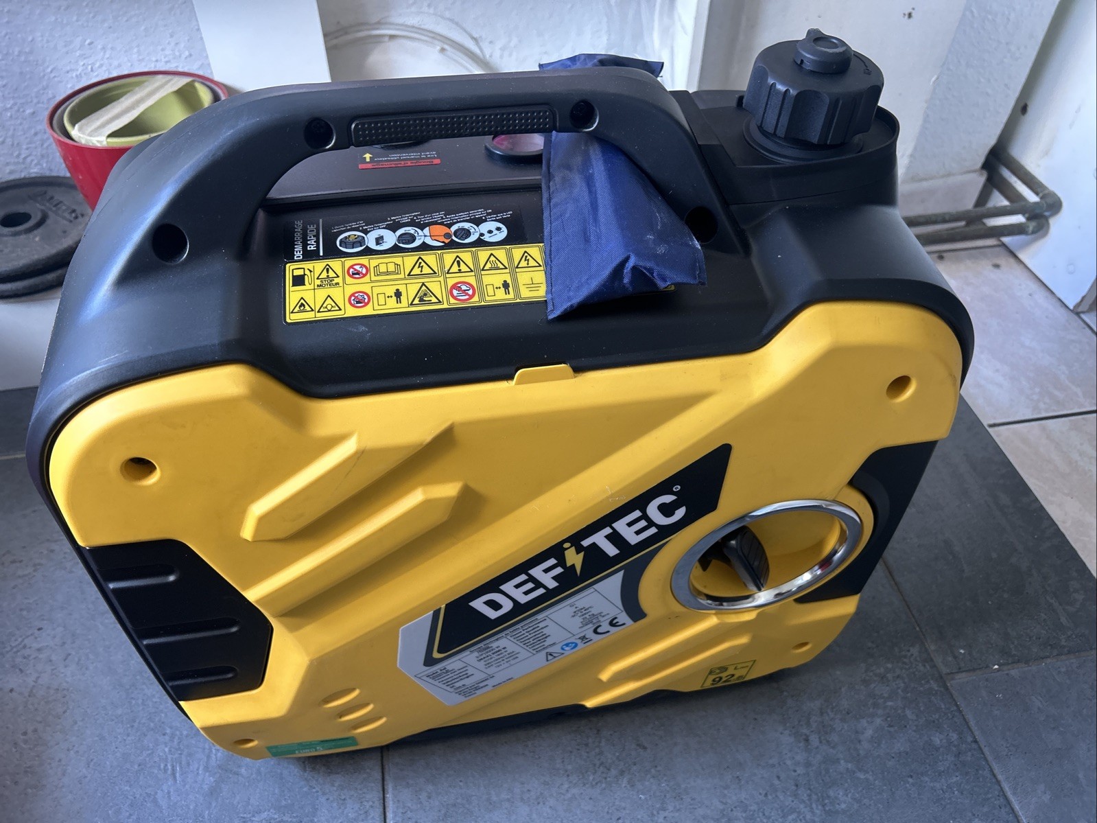 Groupe électrogène Defitec 2000i 1800W contre les pannes de courant à la maison