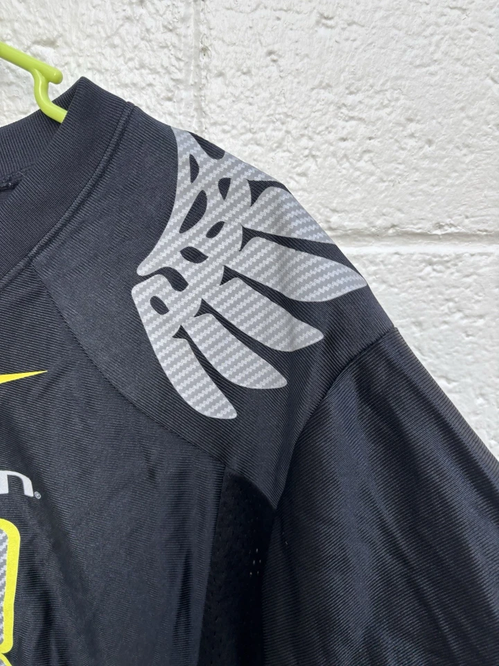 Nike Oregon Ducks #8 Marcus Mariota Jersey Youth Small EUC - Image 4 of 4