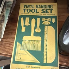 Vinyl Hanging Tool Set No. 481 with Razor Knife, Trim Guide, Chalk, Instructions