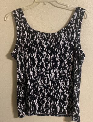 Slim Factor by Investments black and white tank L