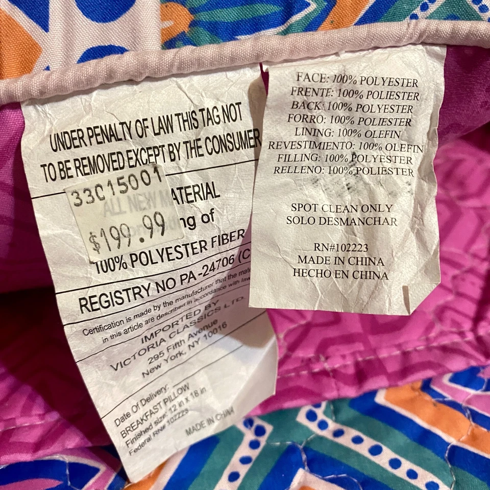 Colcha edredón Victoria Classics completa queen con 2 fundas y almohada nueva sin etiquetas Foto 3 de 4