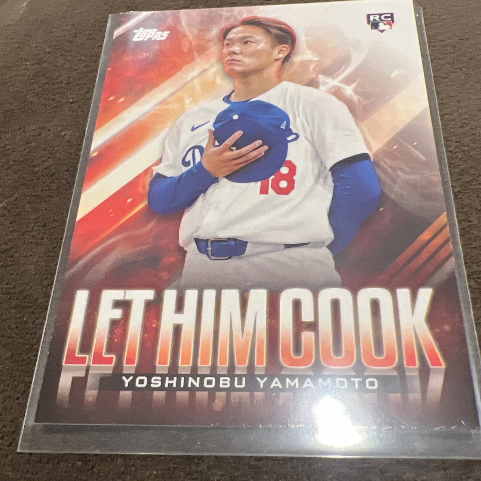 2024 Topps Update Yoshinobu Yamamoto #LHC-15 Let Him Cook Insert RC Dodgers