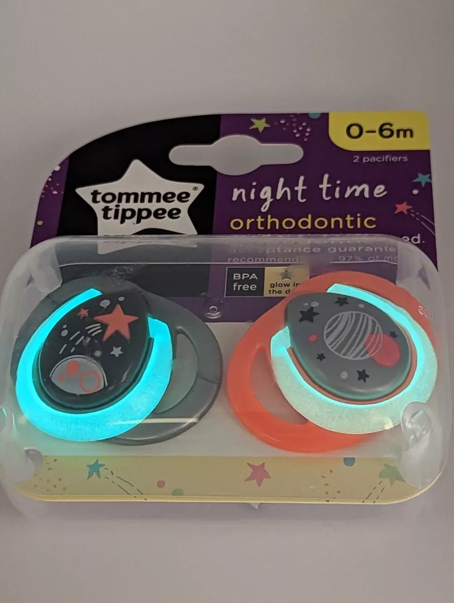 Tommee Tippee Night Time Glow in The Dark Pacifiers Symmetrical