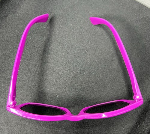 Strawberry Shortcake Purple Child Girl Sunglasses Classic Logo Sun Fun Outdoors - Picture 12 of 23