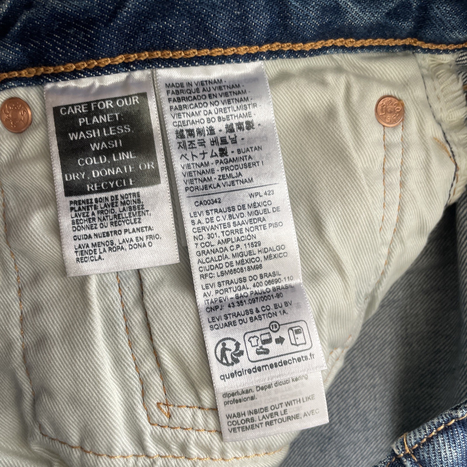 Levi's Premium 501 Original Selvedge Blue Distress Jeans Men's Size 34 X 34 Fly thumbnail 10