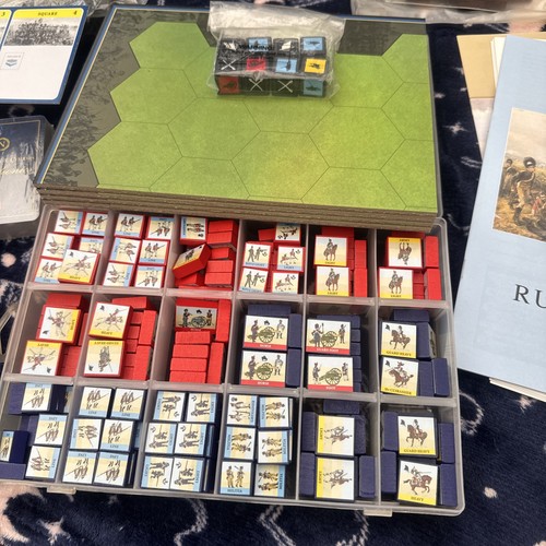 GMT Comandos y Colores Napoleónicos - Juego Base con Todas las Expansiones. Raro Juego Nuevo - Imagen 9 de 15