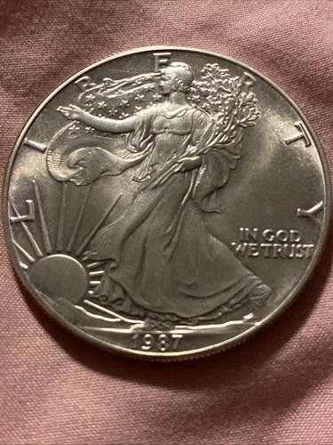1987 1 oz Silver American Eagle (Brilliant Uncirculated)