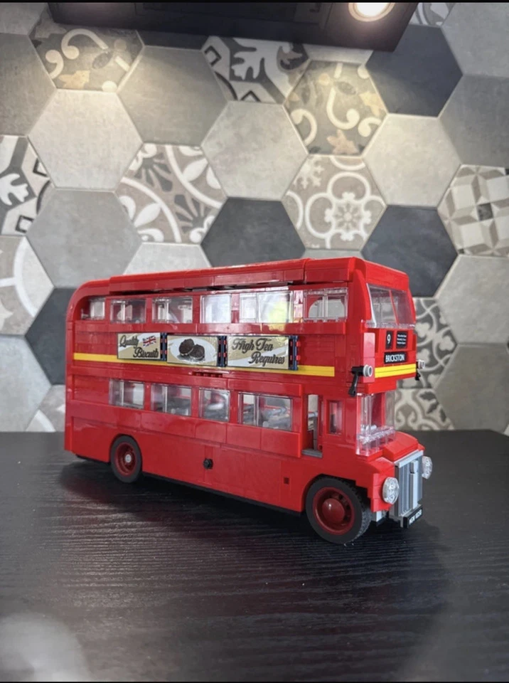 LEGO Creator 10258 London Bus, foto 3 di 5