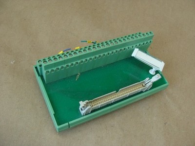 LOT OF 2 PHOENIX CONTACT INTERFACE MODULES 2281089 FLKM 50 PLC BOARD 9777304_00