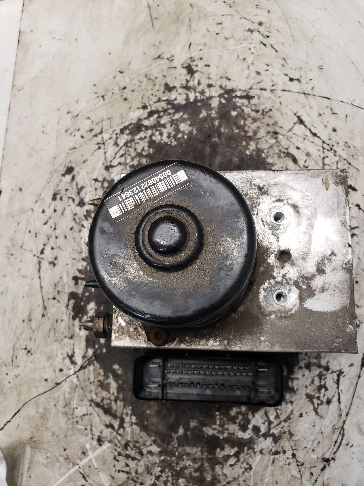 Conjunto de bomba de peça de freio antibloqueio FWD ABS compatível com 05 VOLVO 60 SERIES 1385262 - Imagem 2 de 4