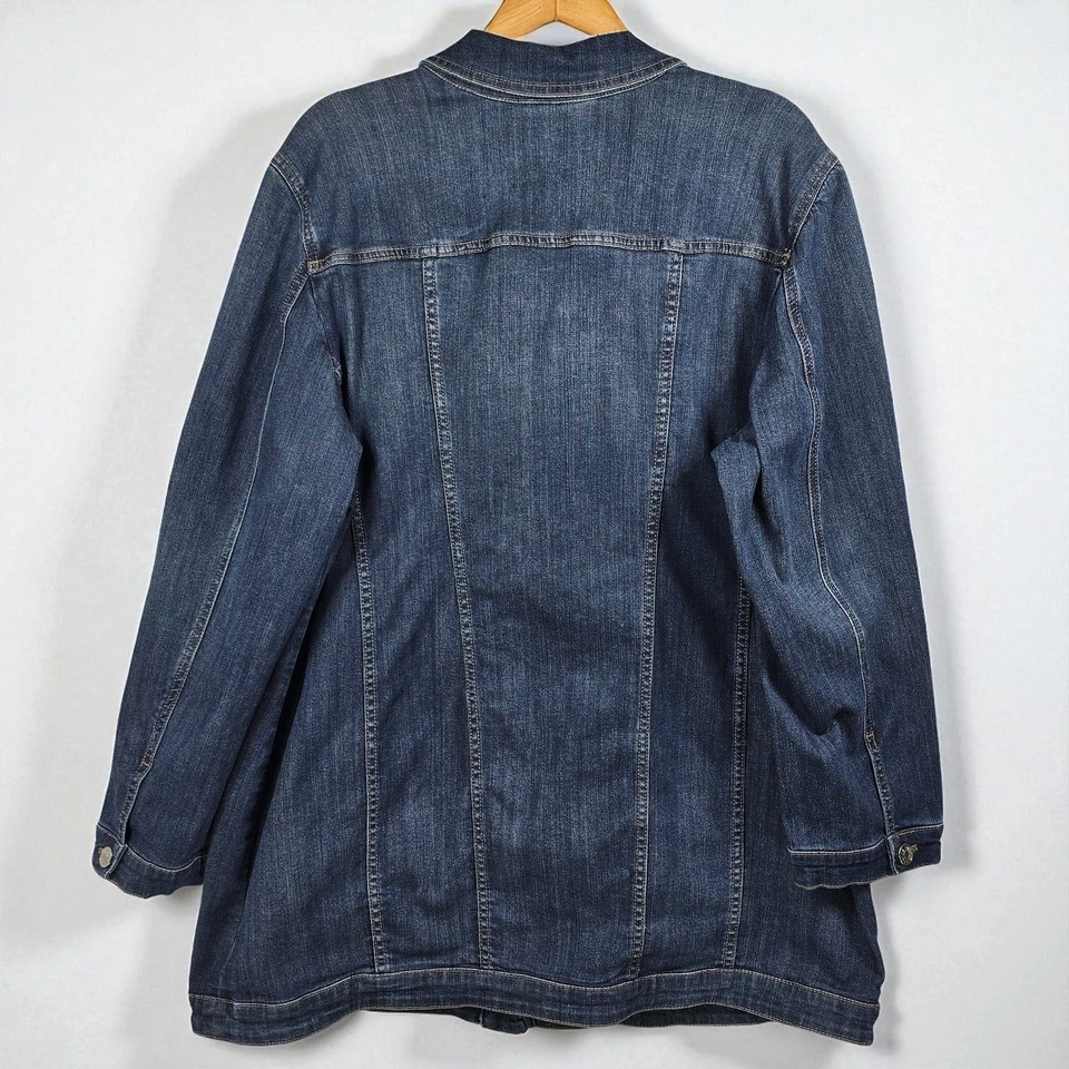 Chico's Denim Jacket Woman US Size 16/18 Button Front Pockets Dark Wash Stretchy - Image 2 of 4