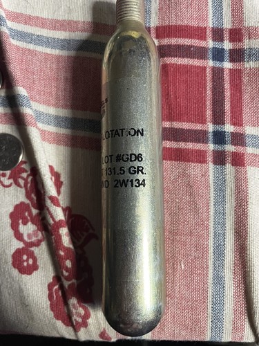 29gram Leland 4220-00-543-6693 Carbon Dioxide Cylinder CO2 Flotation Life Vest - Picture 3 of 5