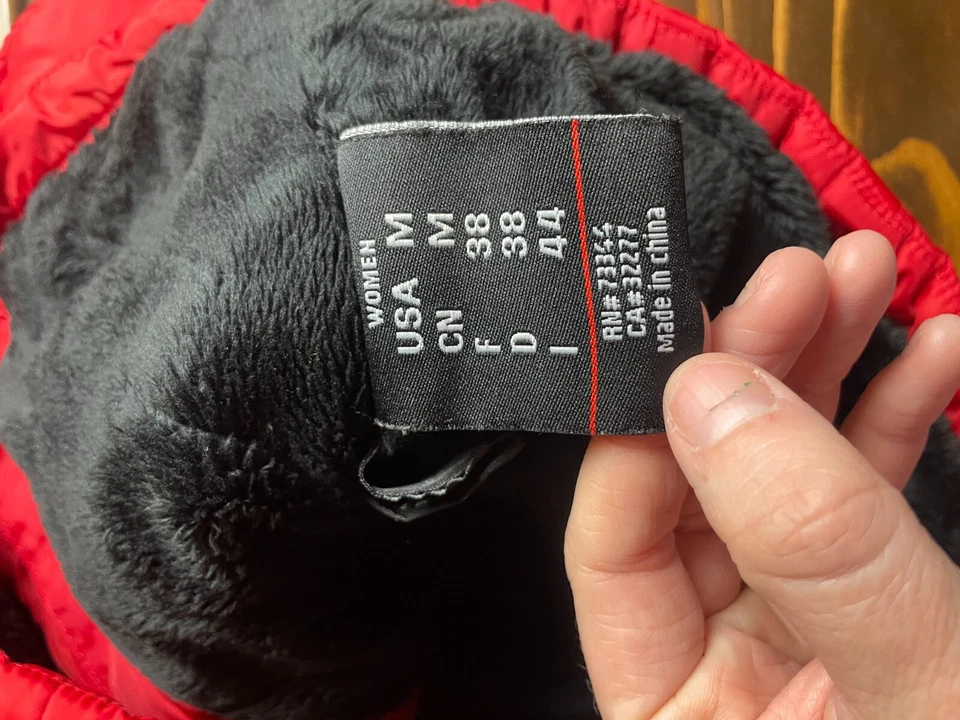 MARKER Puffer Vest Women's Size M Red Faux Fur Lining Cock Neck Full Zip Logo - Image 4 of 4