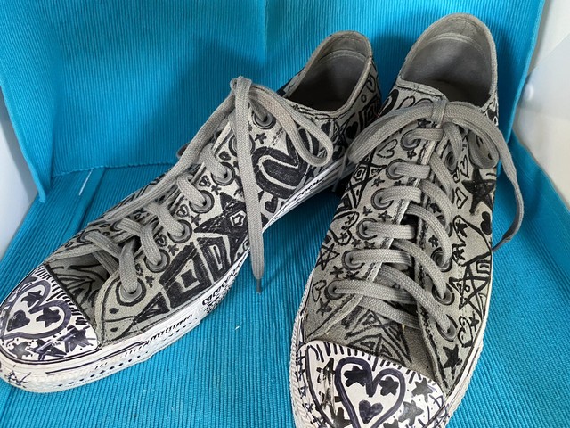 all grey chuck taylors