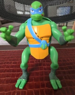 TMNT Leonardo Action Figure Playmates Viacom 2018 6'' Teenage Mutant Ninja Turtle