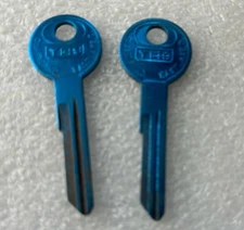 Curtis Ind -Blue   Y-149 Uncut key Blank for Chrysler Vehicles    Set of 2