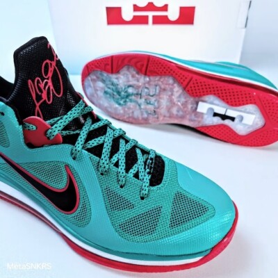 【新品未使用】LeBron リバプール Nike XL レブロン x リバプール FC『NIKE ZOOM LEBRON NXXT GEN AMPD EP』と