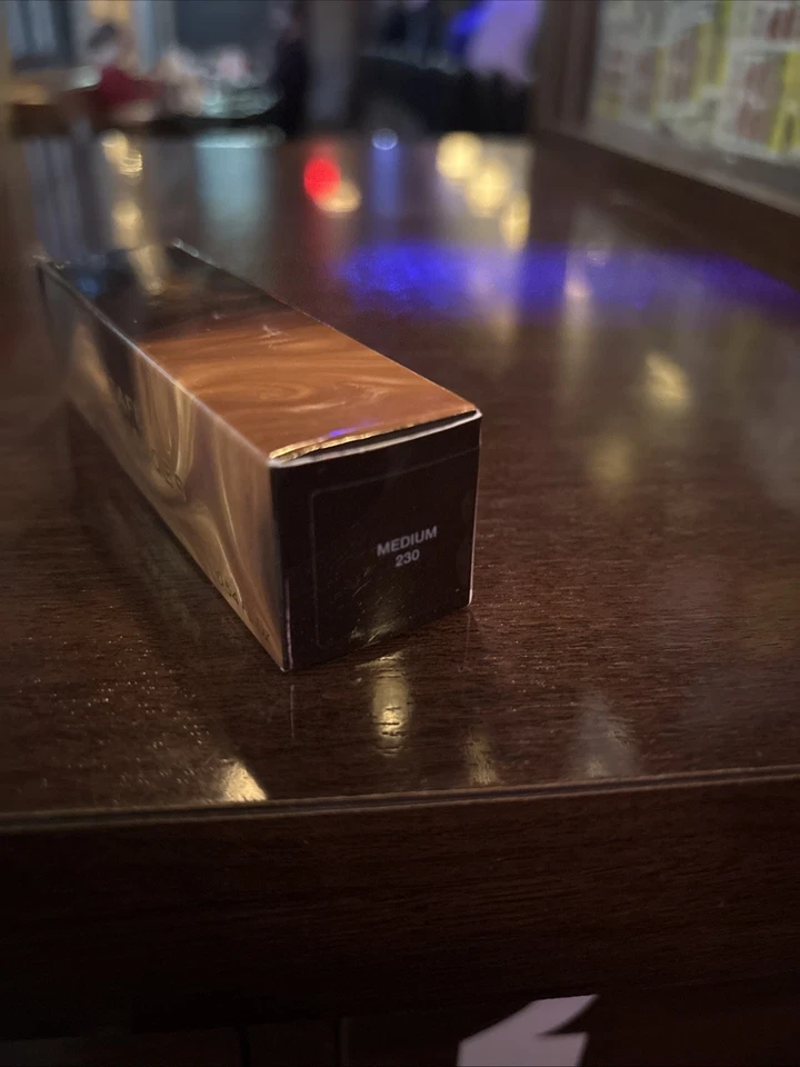 Marc Jacobs Cafe Extra Shot Caffeine Concealer & Foundation 16ml Medium 230 NEW - Image 3 of 3