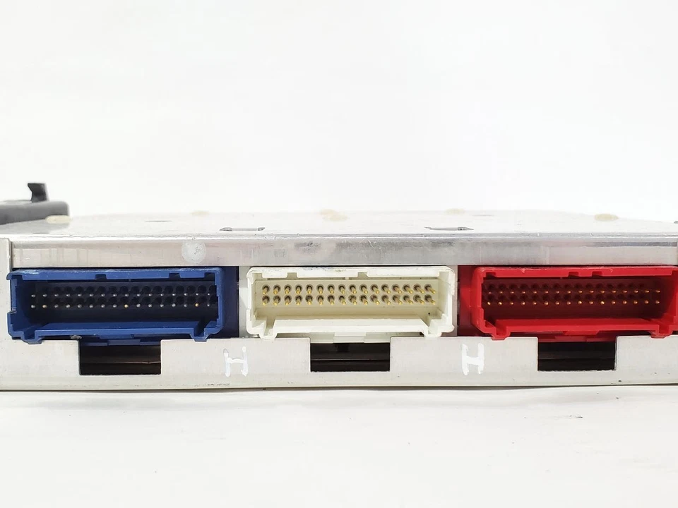 Оригинальный электронный компьютерный модуль 1993 Cadillac Allante 16180517 - Изображение 3 из 4