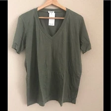 Splendid Small T Shirt Olive Green V-Neck Tee NWT