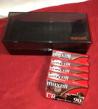 Vintage Maxell Rare Plastic 12 Cassette Tape Carrying Case Holder Storage Extras