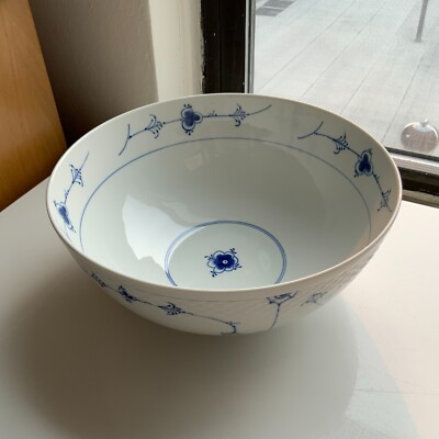 RARE B&G Bing & Grondahl Blue Traditional Large Bowl 579 1stQ