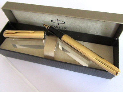 Beautiful Roller Ball Pen Parker Model Sonnet Gold Plated New Out of Stock P50