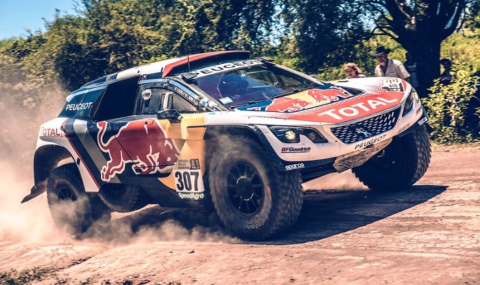 Miniature Spark 1/43 Peugeot 2008 Dakar 2017 – Résine Blanc, Modèle à Offrir