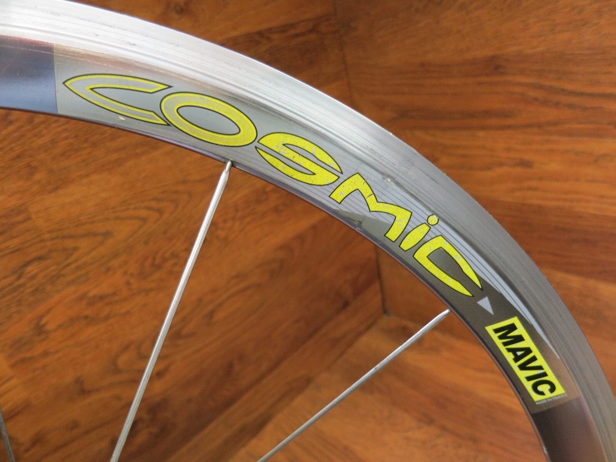 VINTAGE MAVIC COSMIC AERO 700c CLINCHER FRONT WHEEL - SILVER VINTAGE MAVIC COSMIC AERO 700c CLINCHER FRONT WHEEL - SILVER