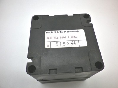 ABB CEAG GHG 411 8101 R 0652 Drucktaster Steuerstation Gehäuse ri717