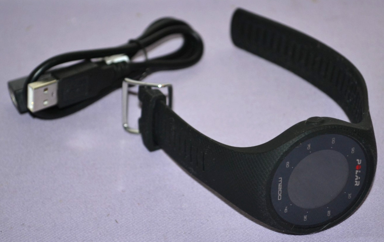 With Built-in Heart Rate Monitor W/charging Cable