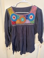 Vintage Hand Embroidered Mexican Oaxacan Peasant Top 3/4 Sleeve Cotton Medium Bo